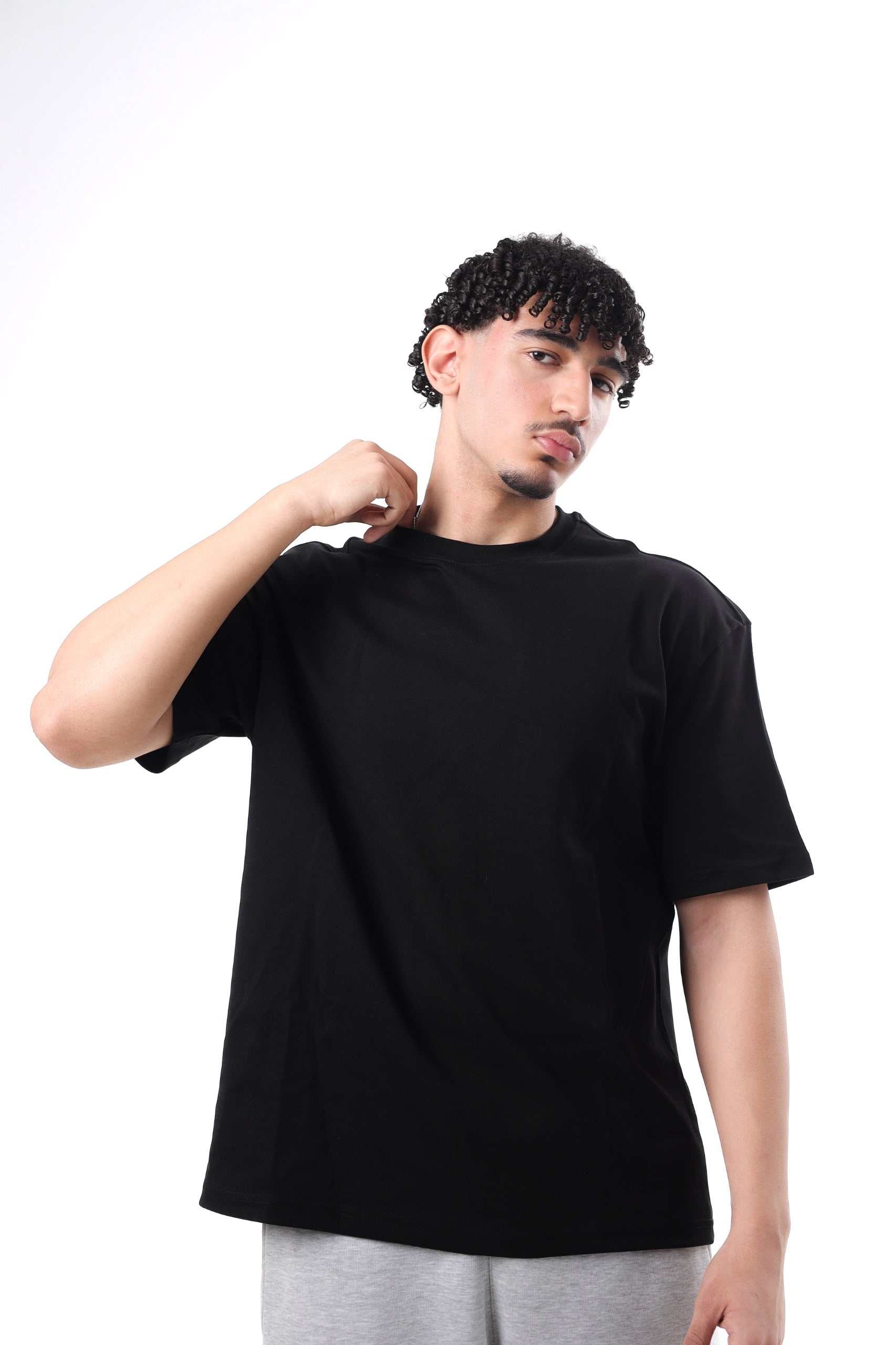 RELAXED Fit T-SHIRT BLACK