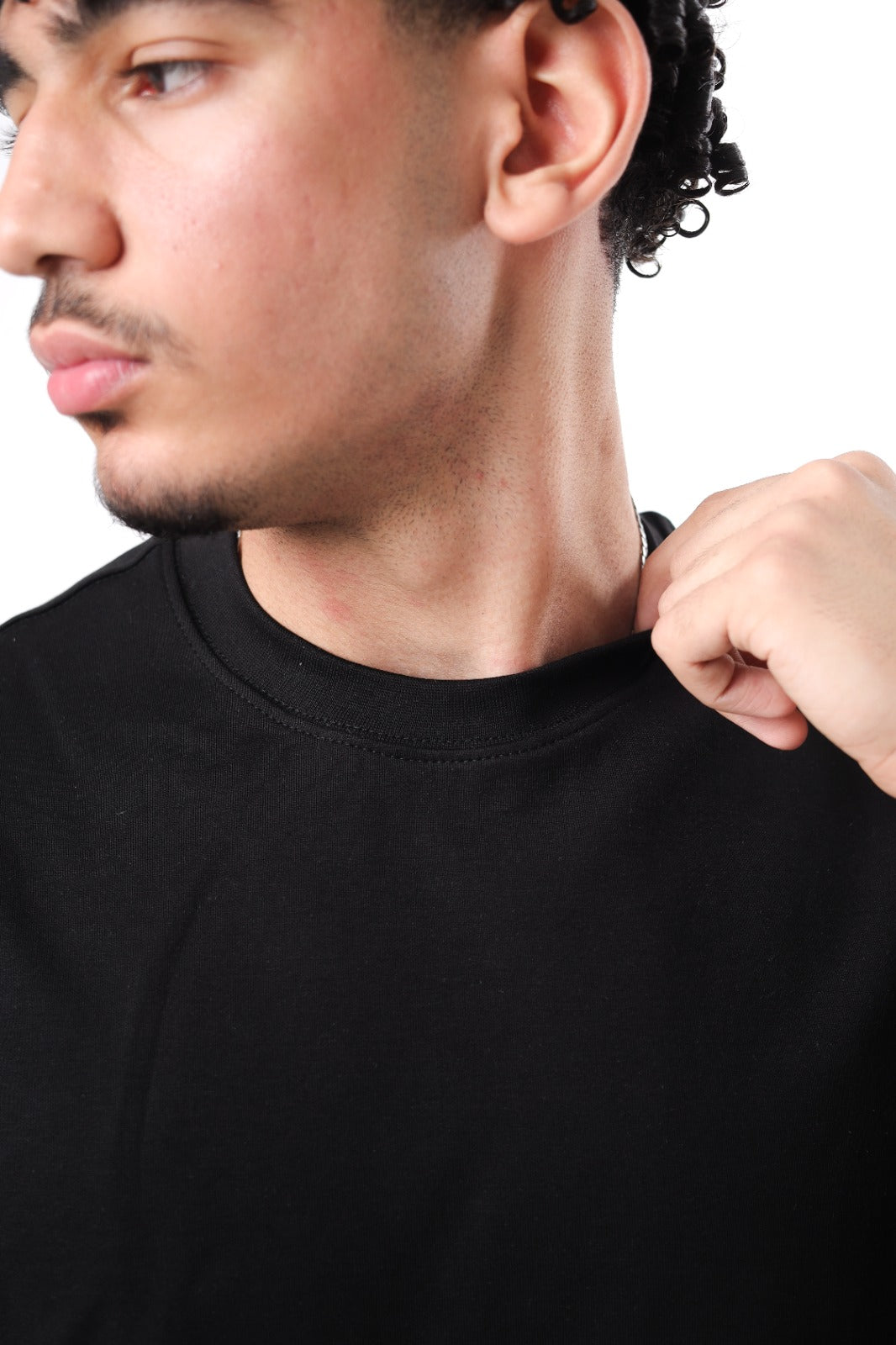 RELAXED Fit T-SHIRT BLACK